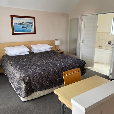 Bps Apartment 3 Taupo Bagian luar foto