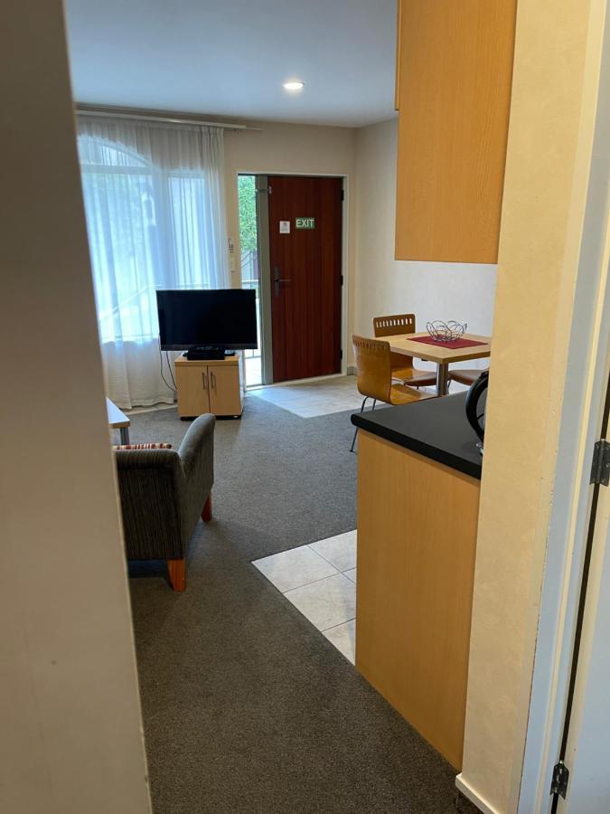 Bps Apartment 3 Taupo Bagian luar foto